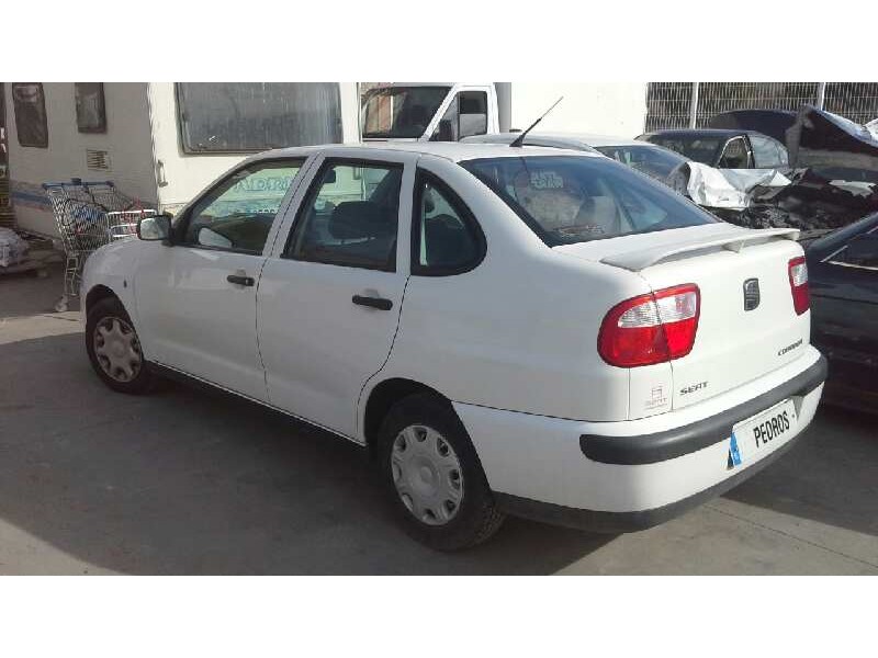 seat cordoba berlina (6k2) del año 2002