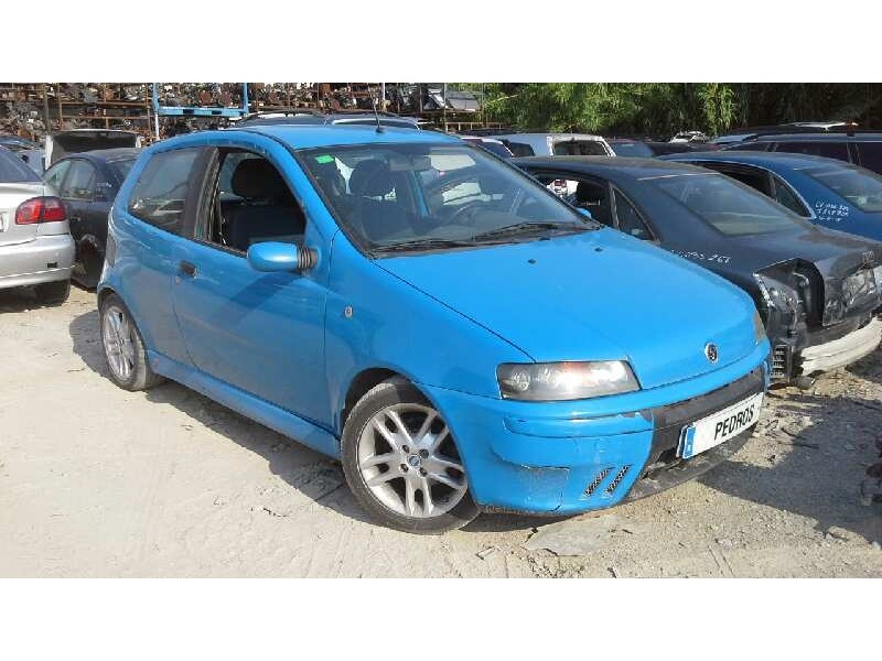 fiat punto berlina (188) del año 2000