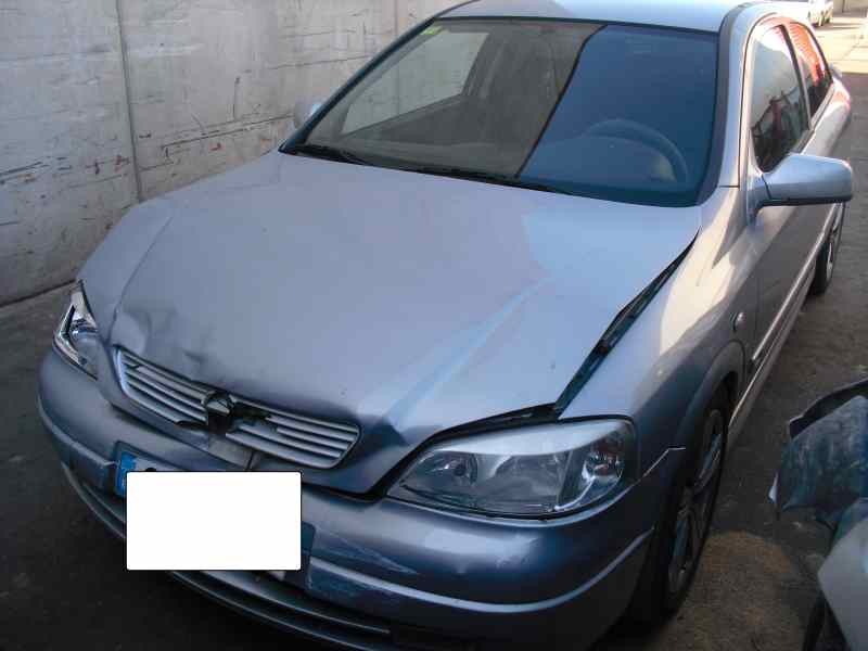 opel astra g berlina del año 1998