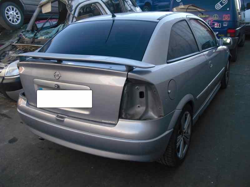 opel astra g berlina del año 1998