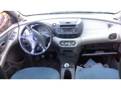 nissan almera tino (v10m) del año 2002 2