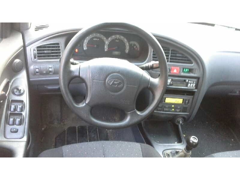 hyundai elantra (xd) del año 2004