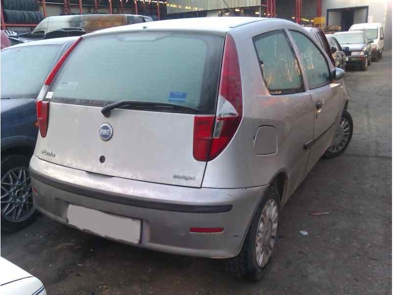 fiat punto berlina (188) del año 2003