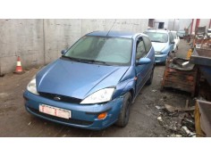 ford focus berlina (cak) del año 2001