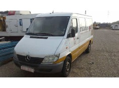 mercedes-benz sprinter 02.00  caja cerrada del año 2002