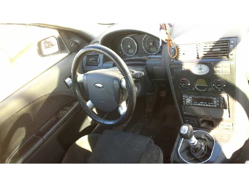 ford mondeo turnier (ge) del año 2002