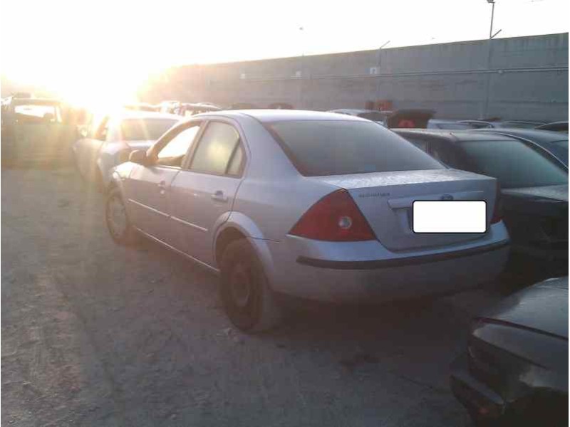 ford mondeo berlina (ge) del año 2001