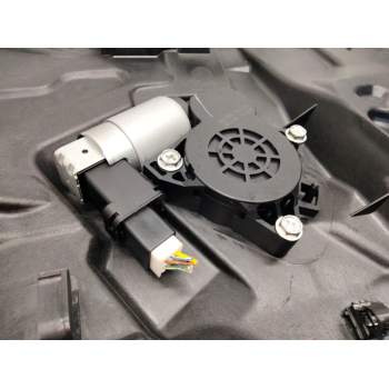 Recambio de elevalunas delantero izquierdo para mazda 3 berlina (bk) 2.0 crtd active+ referencia OEM IAM BP4K5997XG  