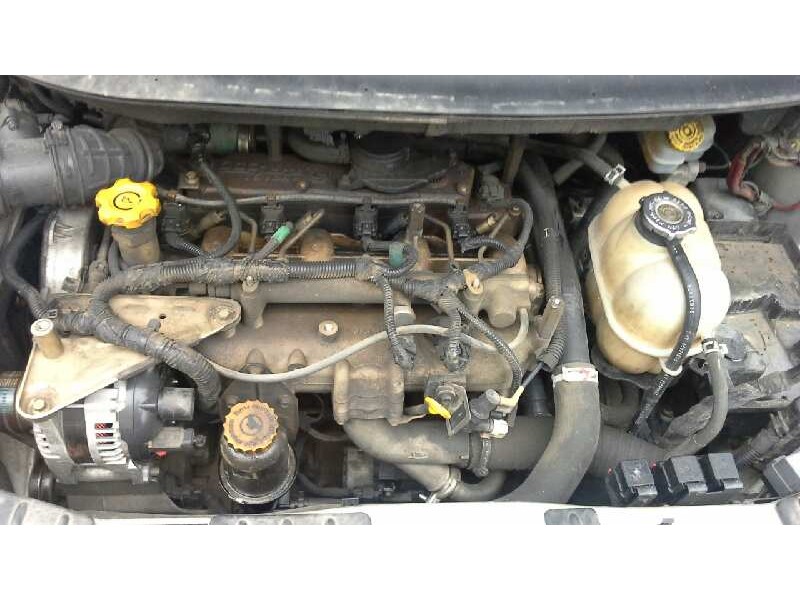 chrysler voyager (rg) del año 2002