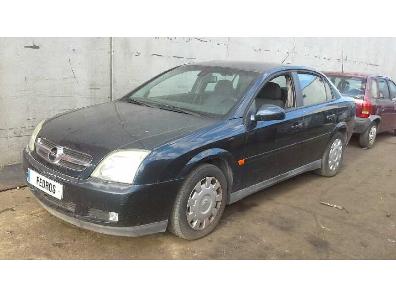 opel vectra c berlina del año 2002