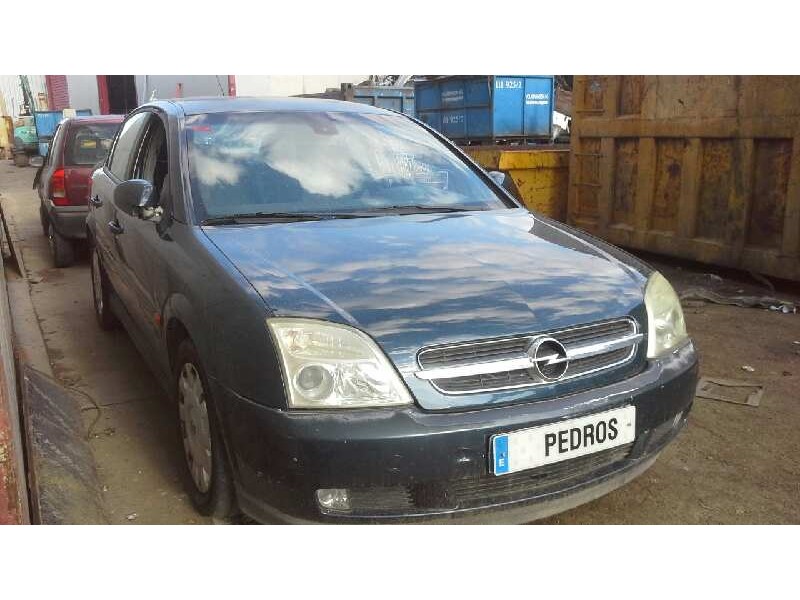 opel vectra c berlina del año 2002