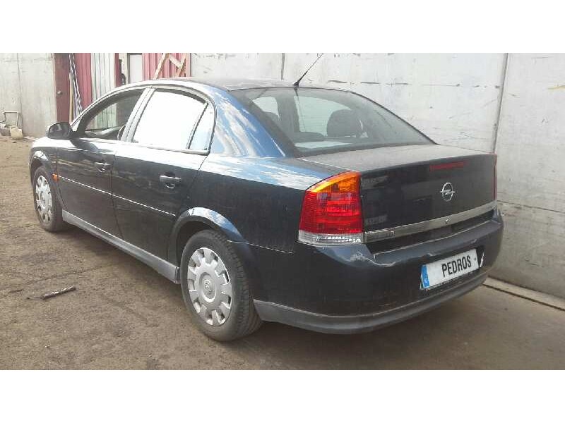 opel vectra c berlina del año 2002
