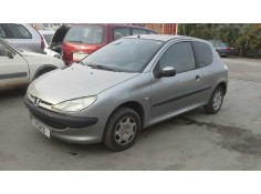 peugeot 206 berlina del año 2000