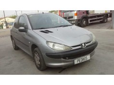 peugeot 206 berlina del año 2000 2