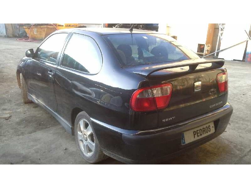 seat cordoba berlina (6k2) del año 2001