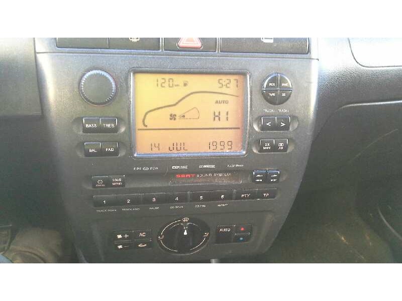 seat cordoba berlina (6k2) del año 2001