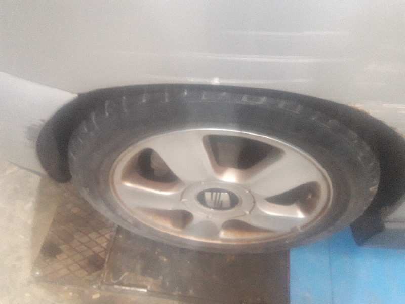 seat ibiza (6k1) del año 2001