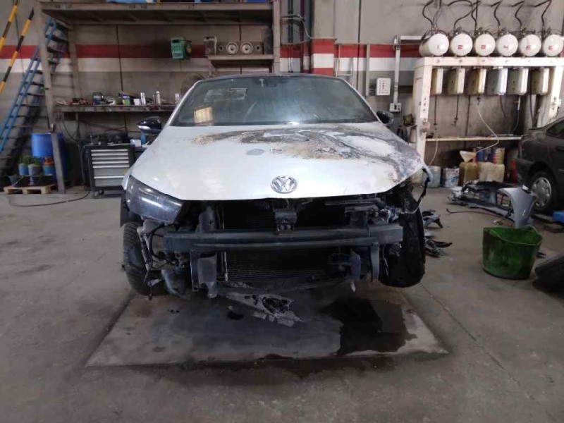 volkswagen scirocco (137) del año 2009