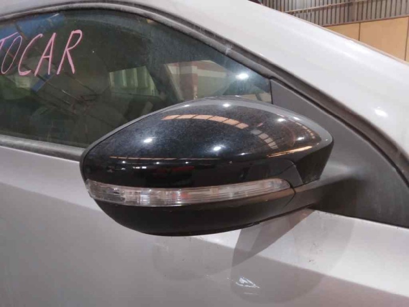 volkswagen scirocco (137) del año 2009