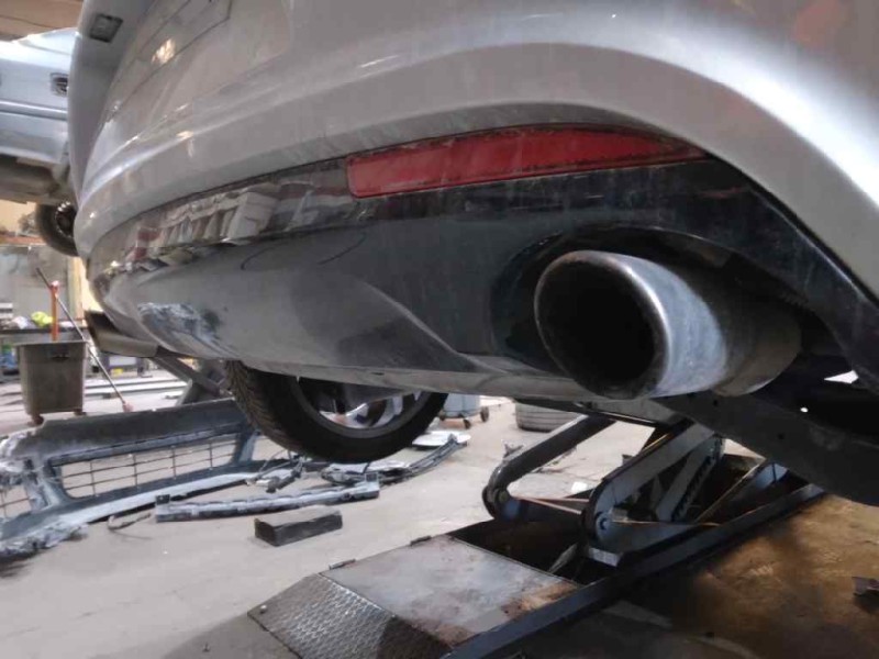 volkswagen scirocco (137) del año 2009