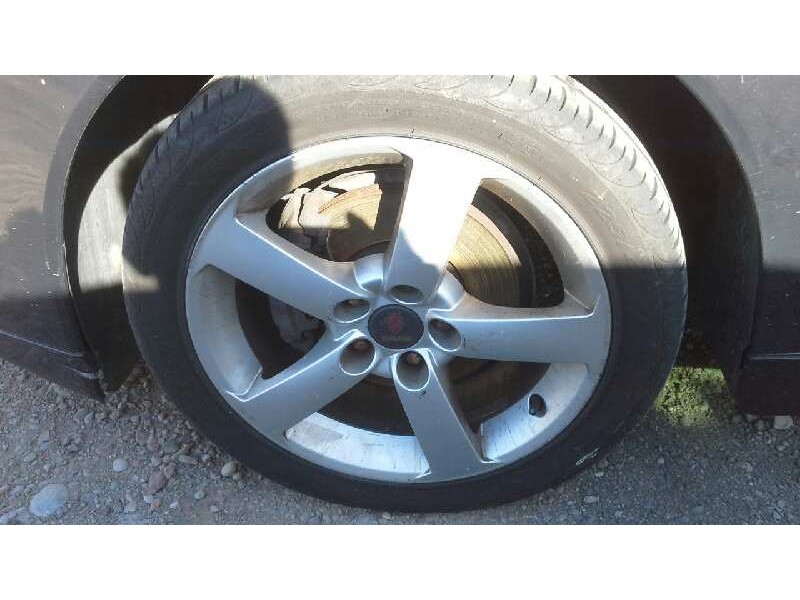 saab 9-3 berlina del año 2004