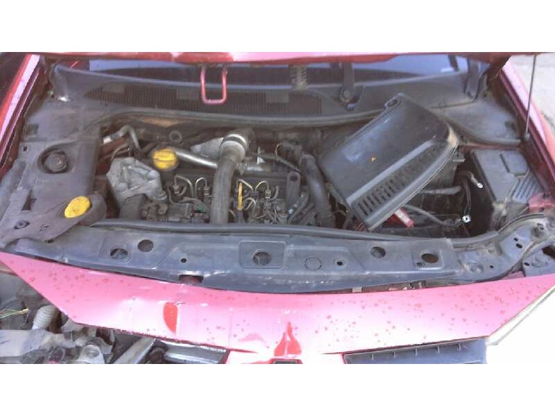 renault megane ii classic berlina del año 2004