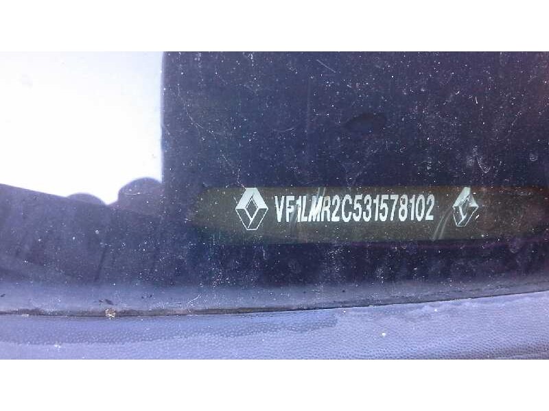 renault megane ii classic berlina del año 2004