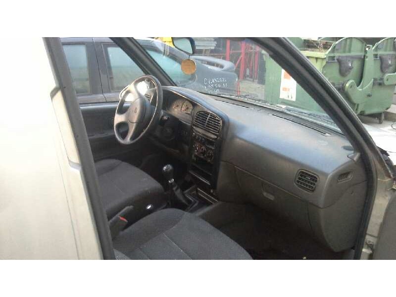 kia sportage del año 2000