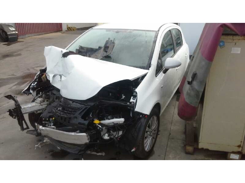 opel corsa d del año 2013