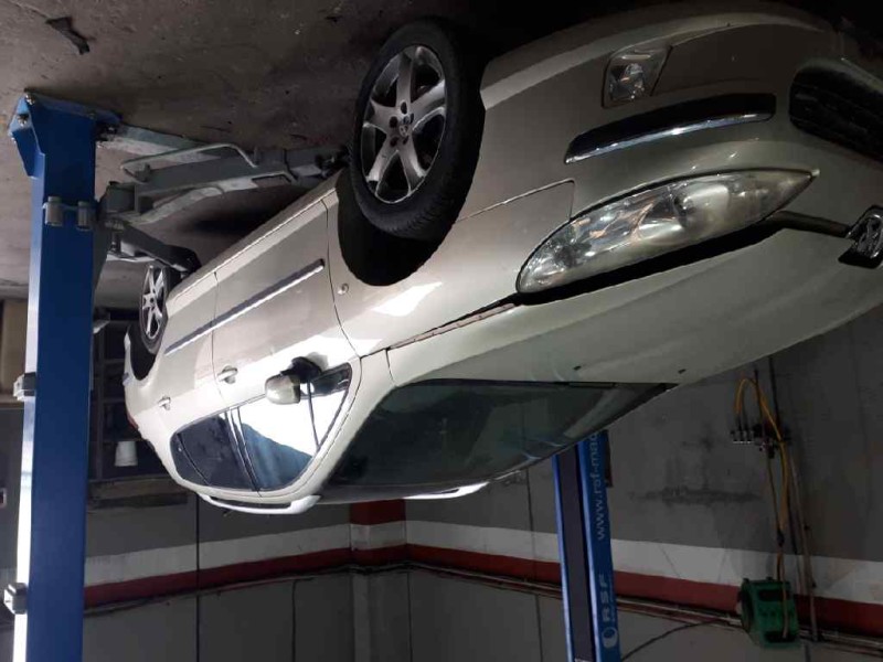 peugeot 407 sw del año 2007