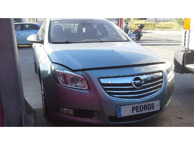 opel insignia berlina del año 2009