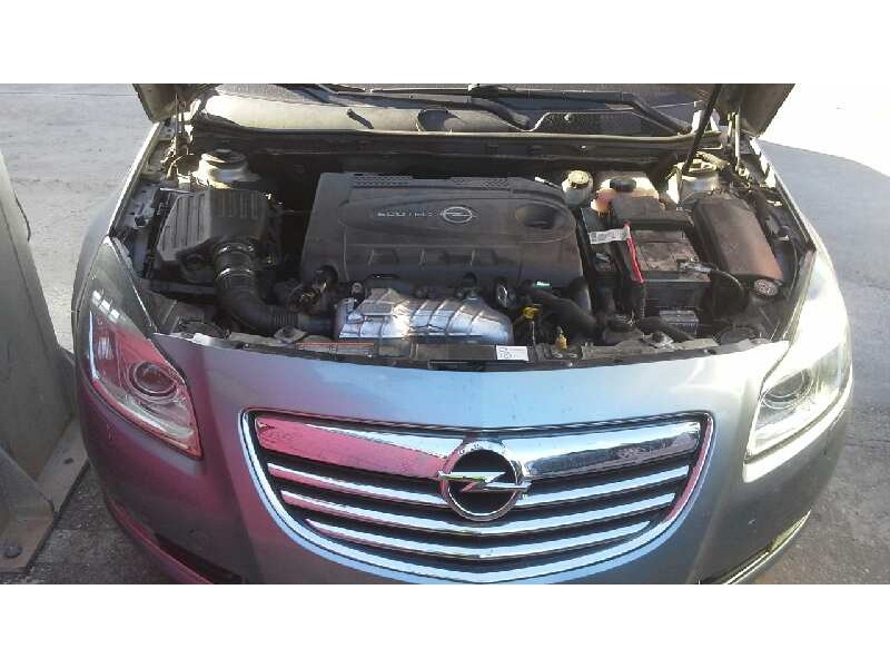 opel insignia berlina del año 2009