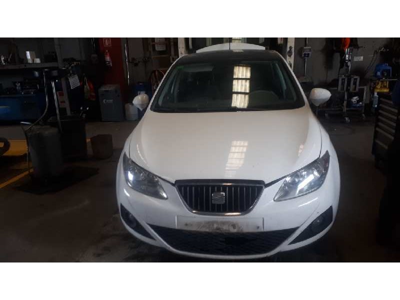 seat ibiza (6j5) del año 2010