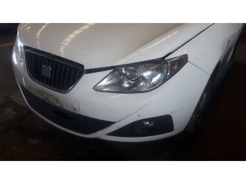 seat ibiza (6j5) del año 2010
