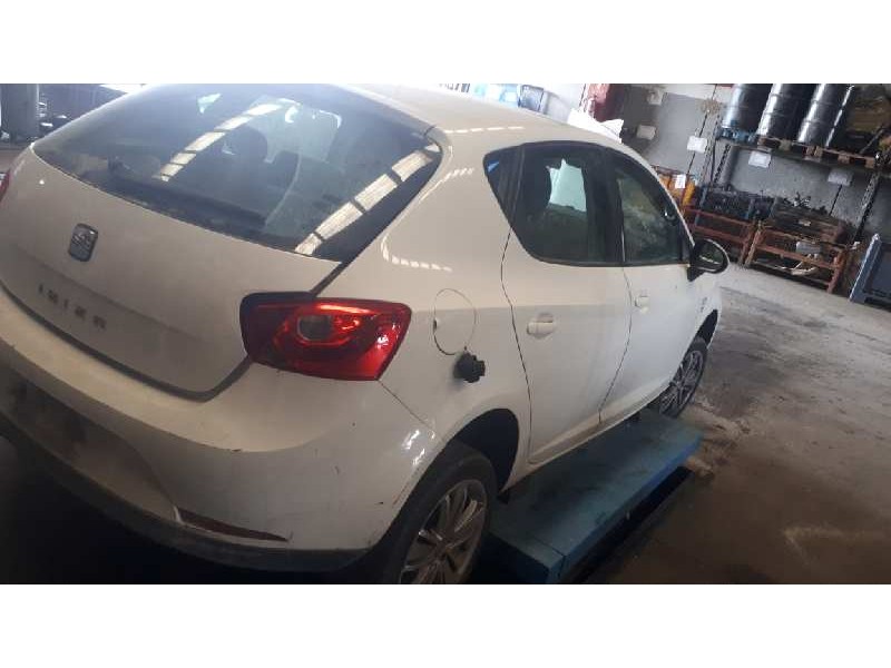 seat ibiza (6j5) del año 2010