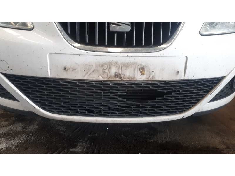 seat ibiza (6j5) del año 2010