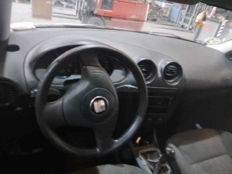seat cordoba berlina (6l2) del año 2004