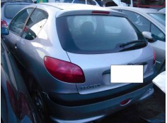 peugeot 206 berlina del año 2000 2