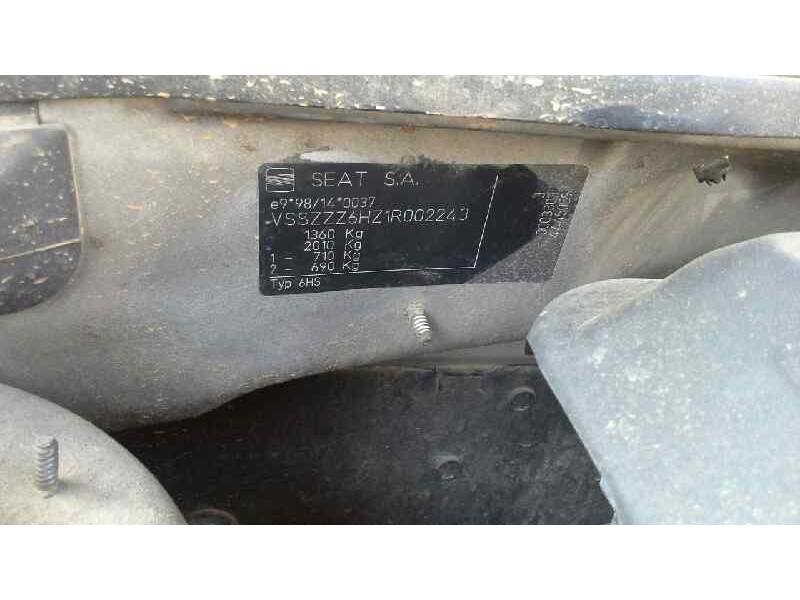 seat arosa (6h1) del año 2001