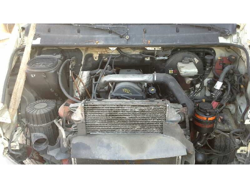 iveco daily caja cerrada (1999 =>) del año 2001