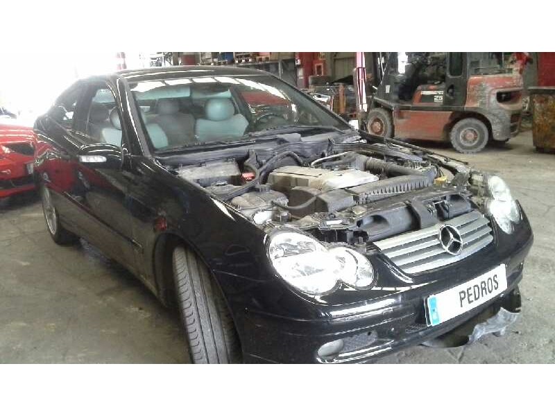 mercedes-benz clase c (w203) sportcoupe del año 2001