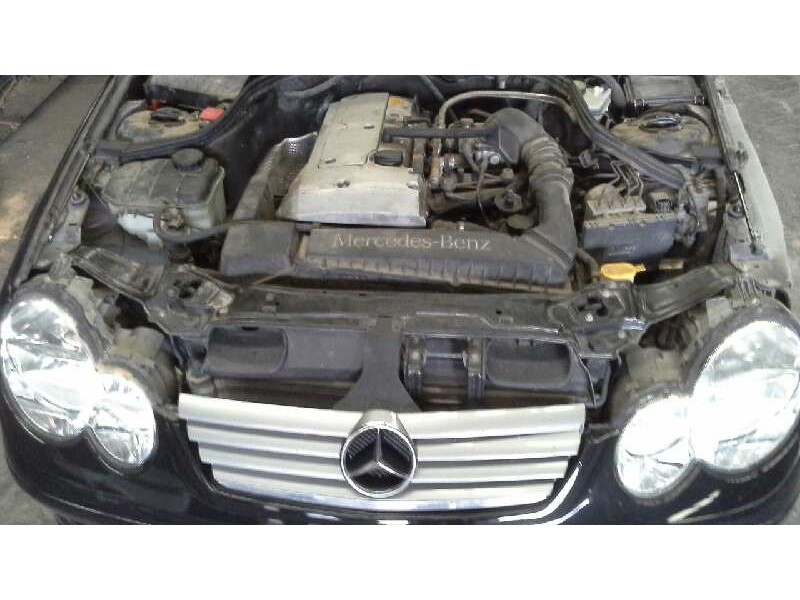 mercedes-benz clase c (w203) sportcoupe del año 2001