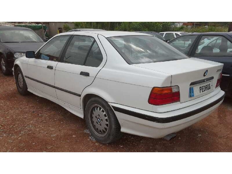 bmw serie 3 berlina (e36) del año 1993