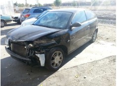 seat ibiza (6l1) del año 2003 2