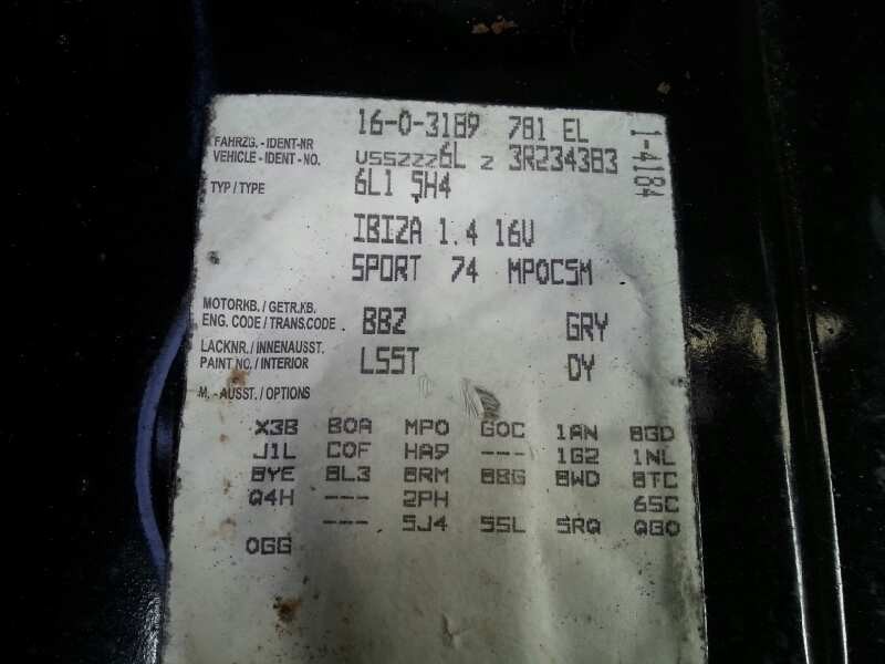 seat ibiza (6l1) del año 2003