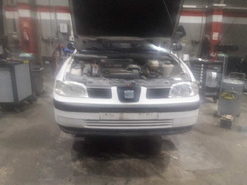 seat cordoba berlina (6k2) del año 2002