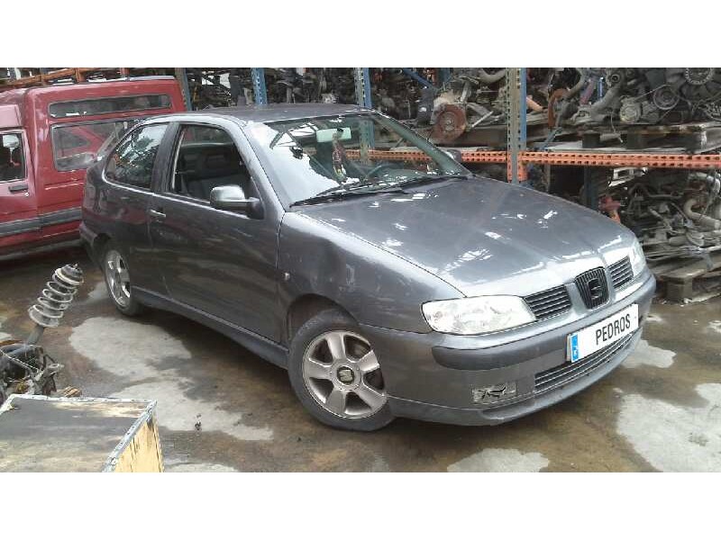 seat cordoba berlina (6k2) del año 2002