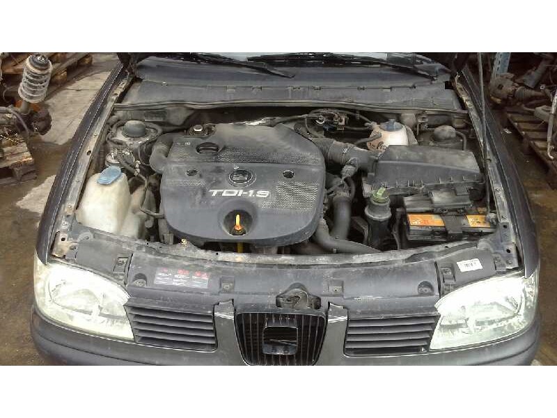 seat cordoba berlina (6k2) del año 2002