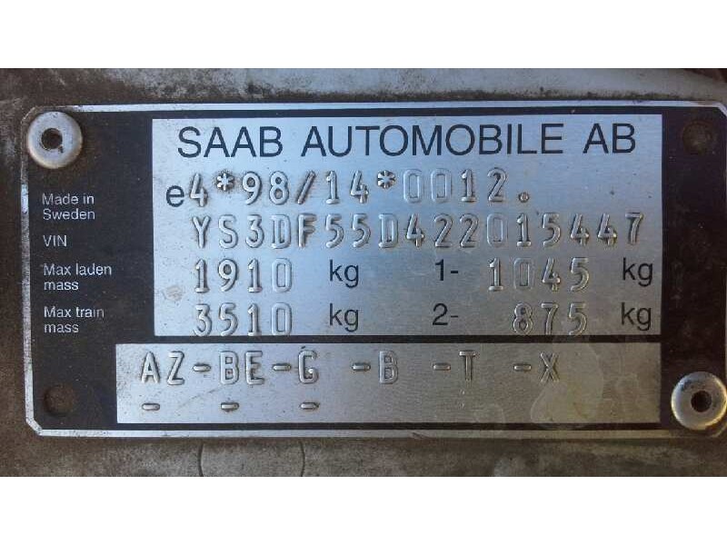 saab 9-3 berlina del año 2002