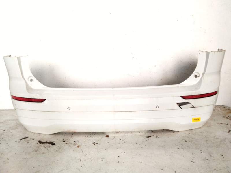 Recambio de paragolpes trasero para volvo xc60 ii (246) b4 mild-hybrid awd referencia OEM IAM 40005993  